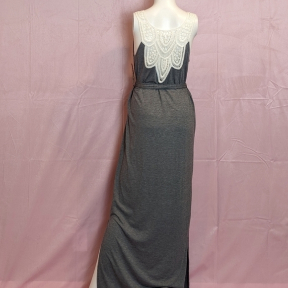 Merona Gray Belted Lace Back Scoop Neck Sleeveless Maxi Dress size Small - Picture 1 of 7